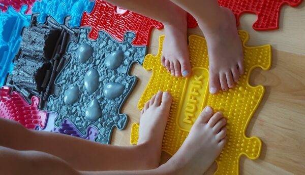 ORTOPEDSKE TALNE SESTAVLJANKE – KOMPLET 8 VELIKIH DELOV - Image 2